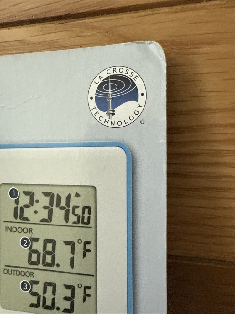 La Crosse Technology Wireless Thermometer 308-1910B w/ Remote Sensor