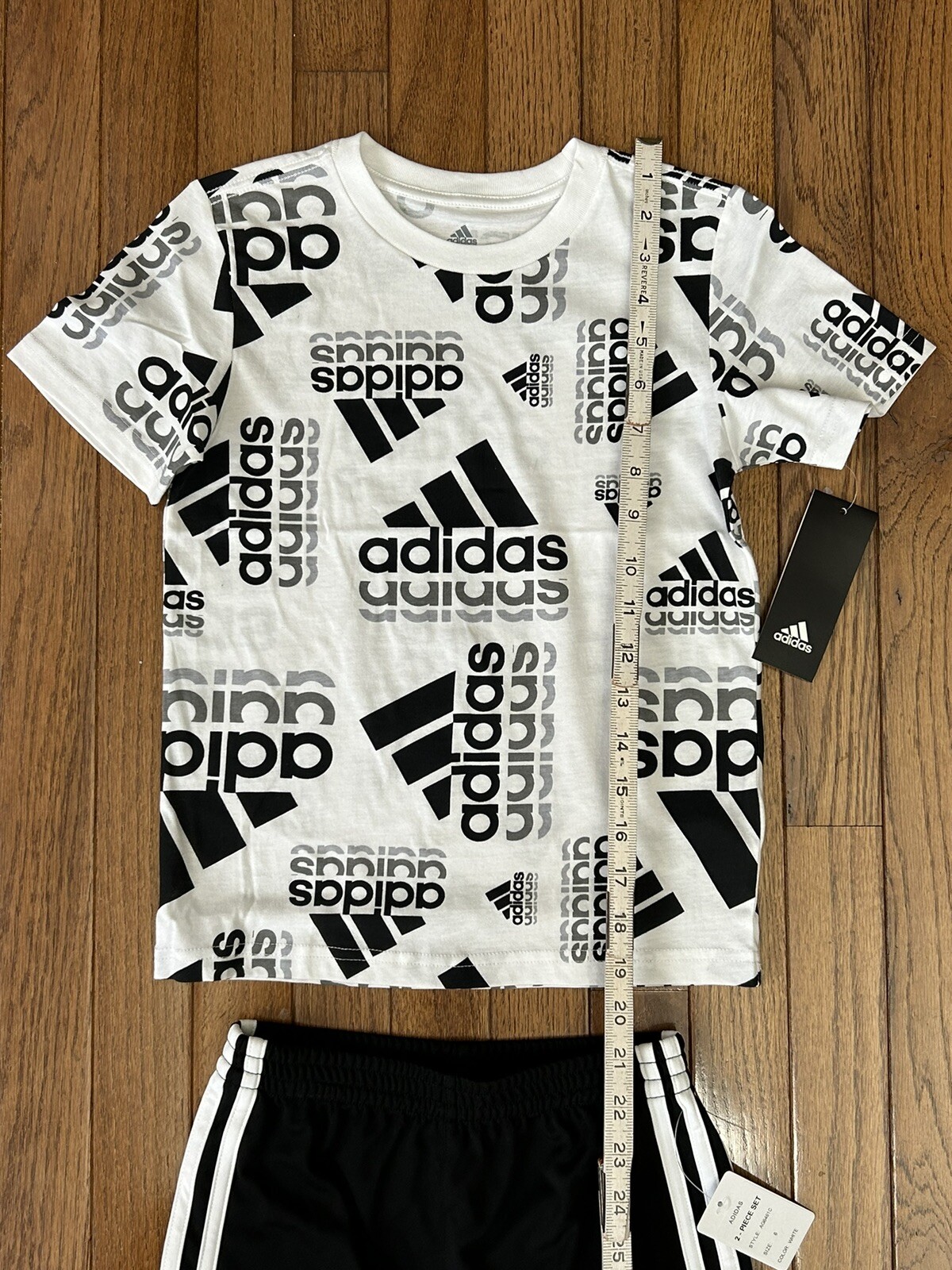 New Adidas Boy's Outfit T-Shirt Tee & Shorts big Logo Size 6 MSRP $38 (D23)