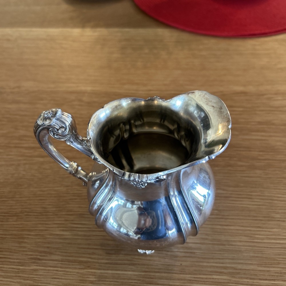 Knickerbocker Silver Co. Coffee Creamer Sugar Teapot 2601 silver plate