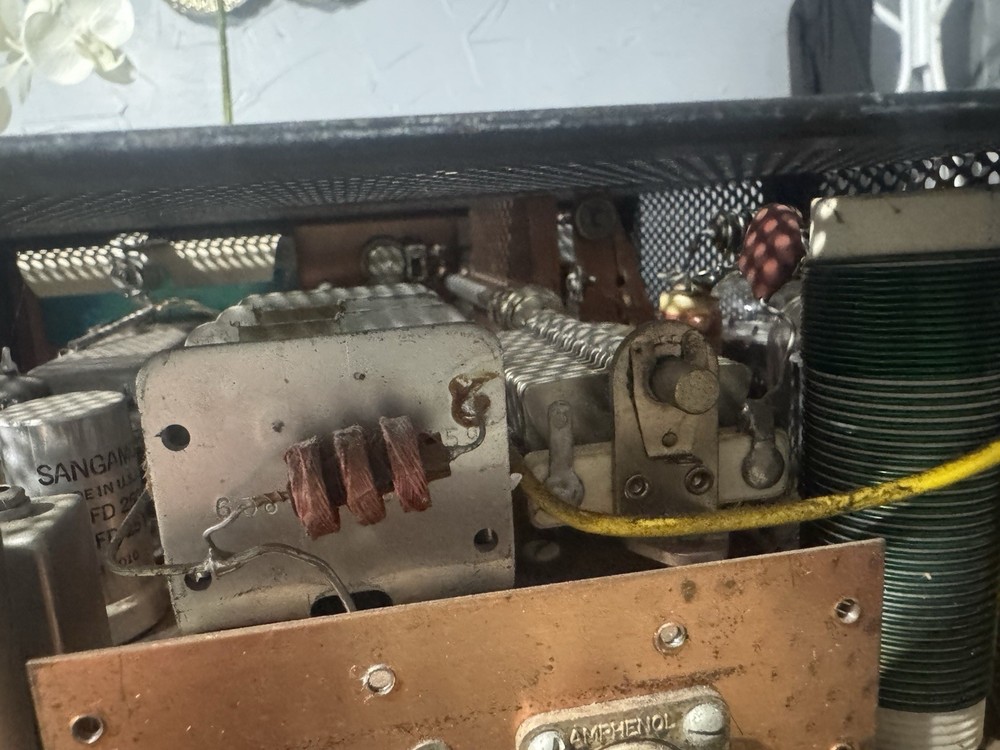 Drake T-4X Transmitter — ( No Tested )