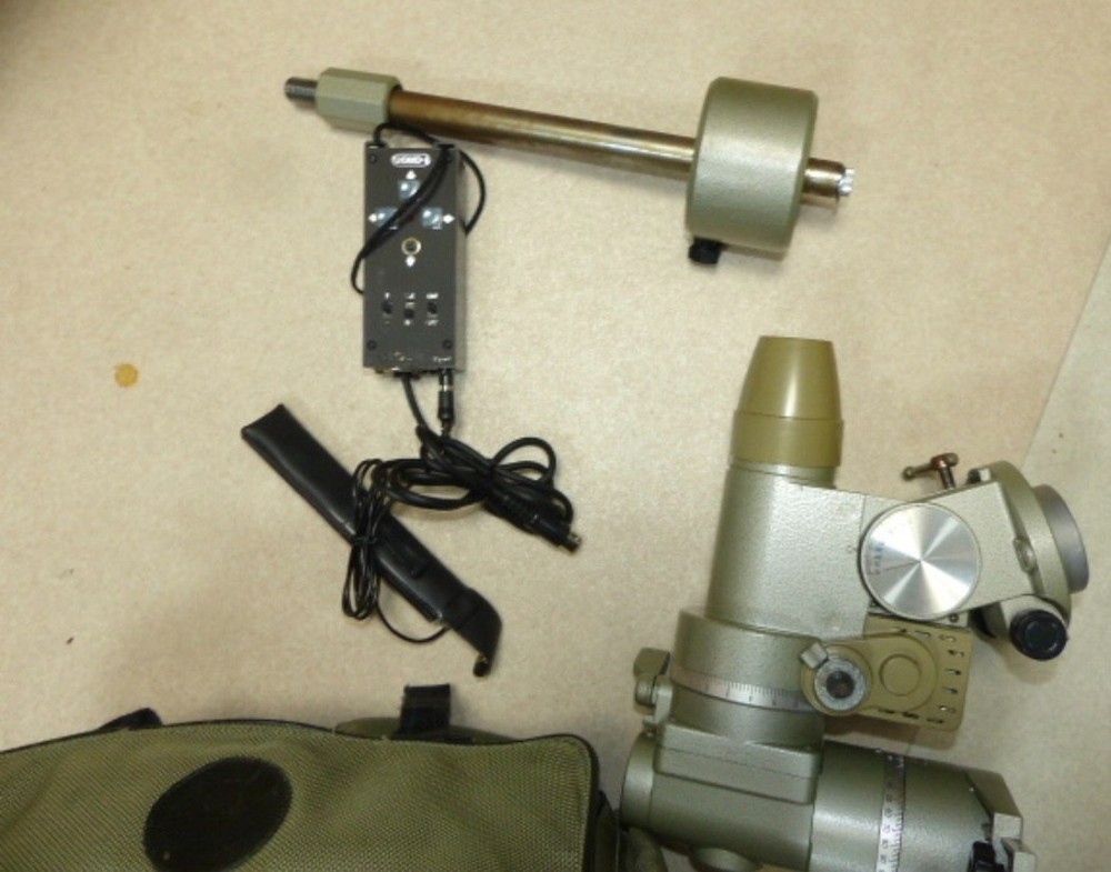 Vixen Equatorial Mount Polar Scope DMD-1 Controller with Canon Camera Bag