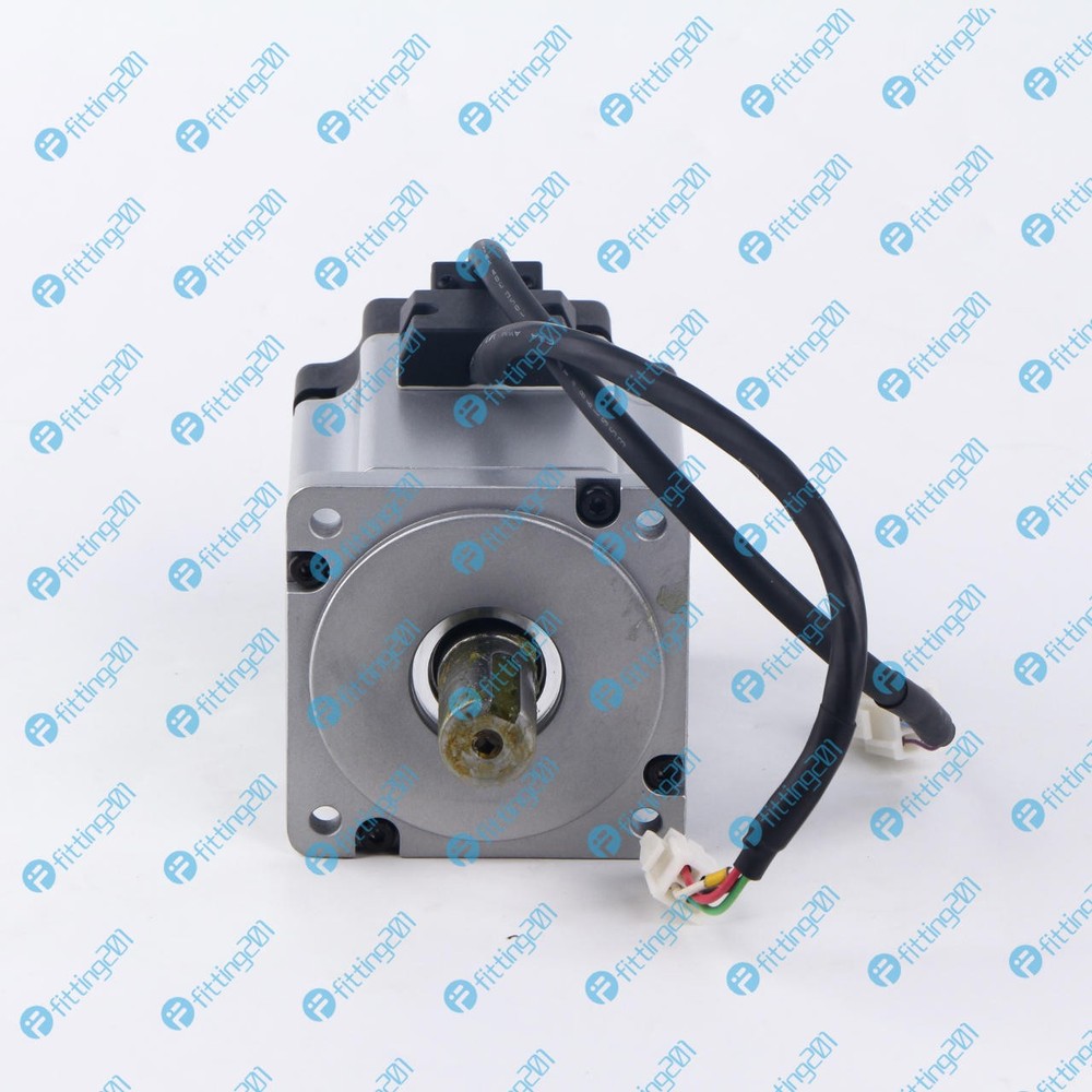 1PC NEW PANASONIC Servo Motor MSMD082P1A