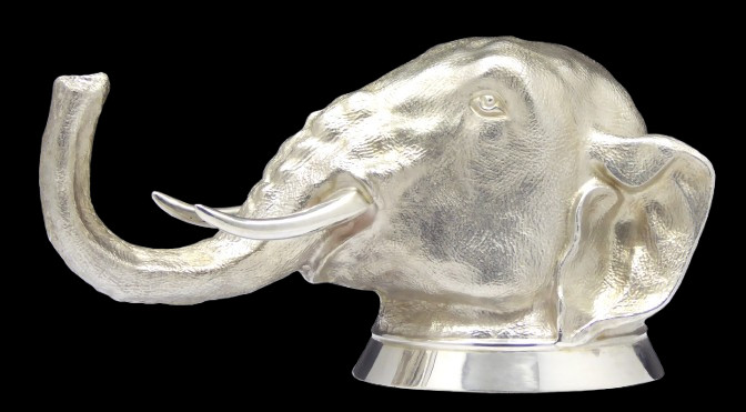 ABSOLUTELY STUNNING SOLID SILVER ELEPHANT STIRRUP CUP