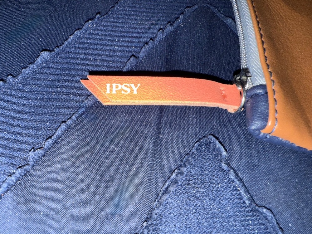 IPSY Makeup Bag - November 2020