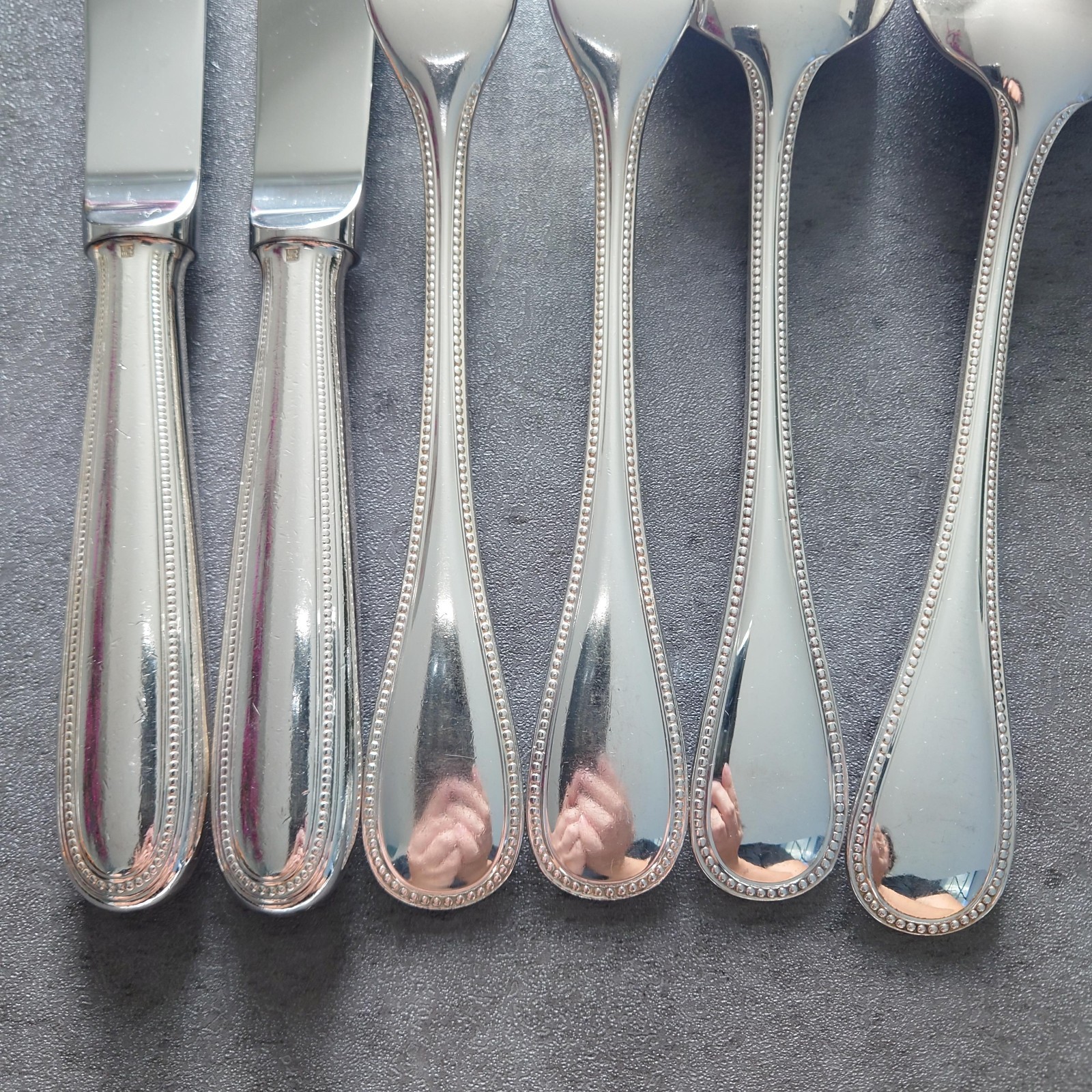 Christofle Perles 10pcs Silverplate Flatware Standard Knife Fork Spoon Very Good