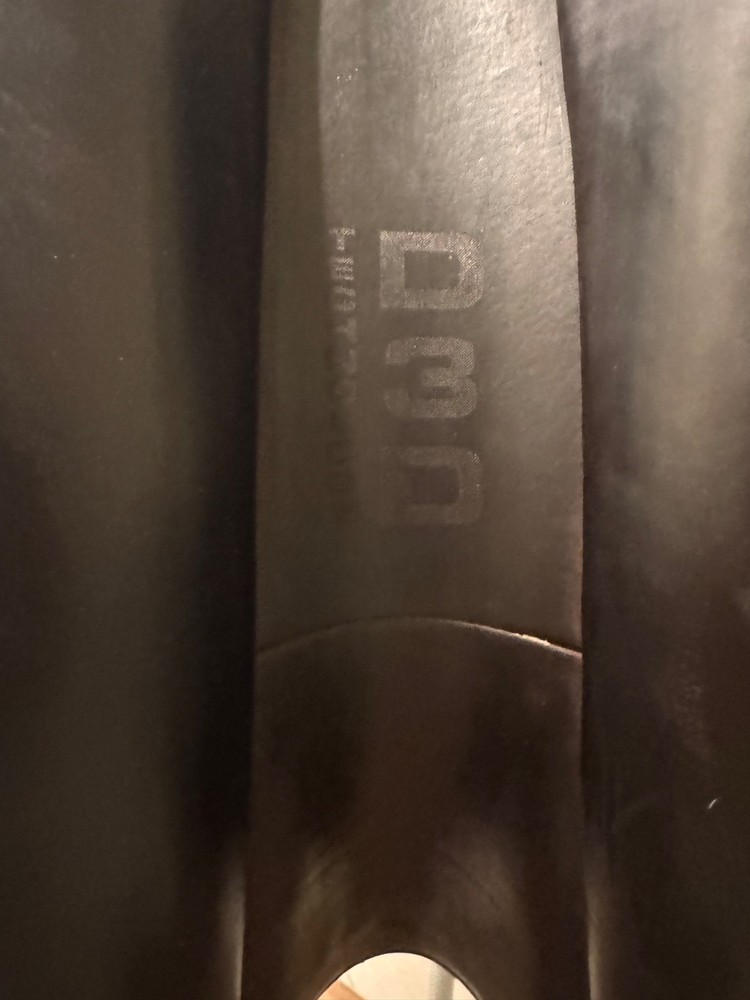 Devoucoux Biarritz Saddle 17" Buffalo with Grain D3D