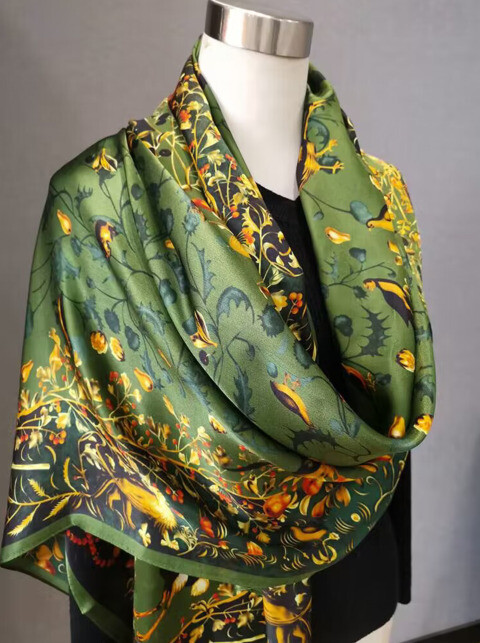 Women Square 100% Mulberry Silk Scarf Vintage Shawl Print Hand Rolled Gift 180cm