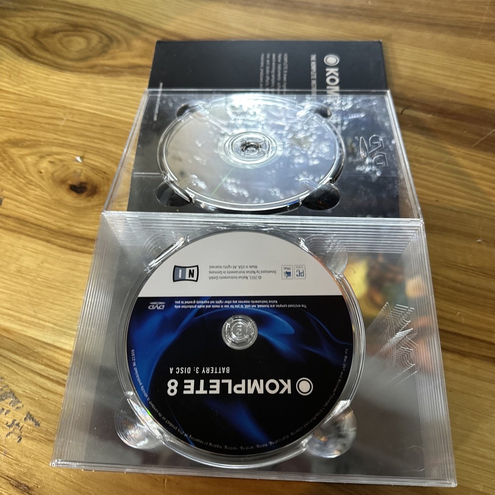 Native Instruments Komplete 8