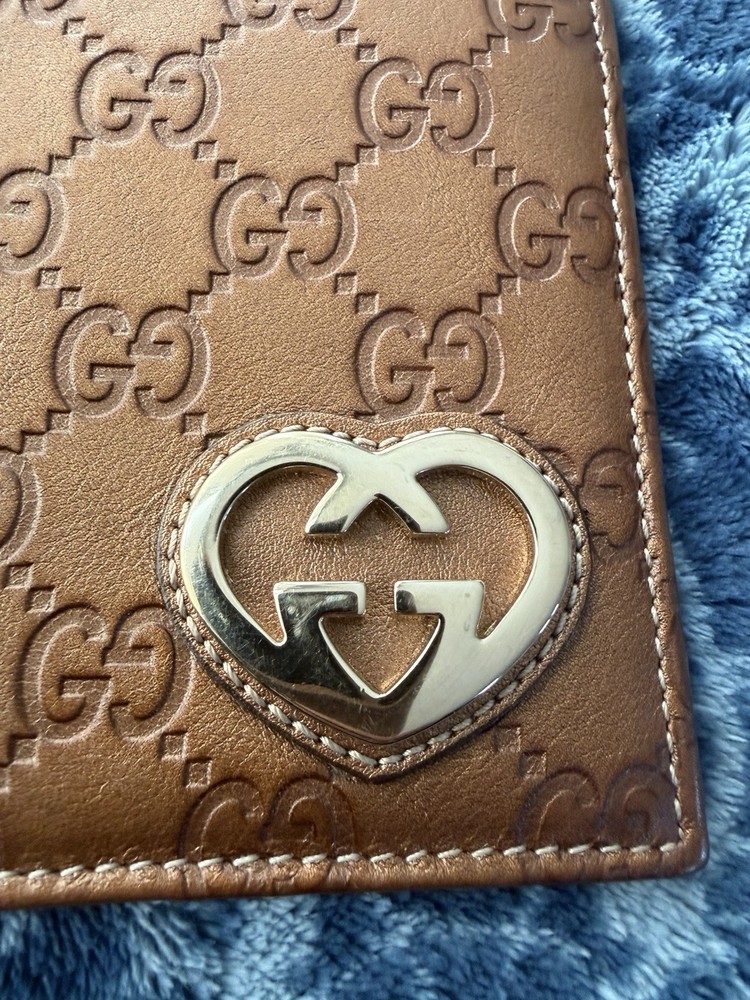 Authentic Gucci Passport holder