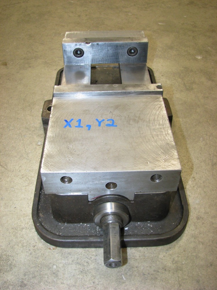 Kurt Type Angle Lock Mill Vise 6" Jaw Width
