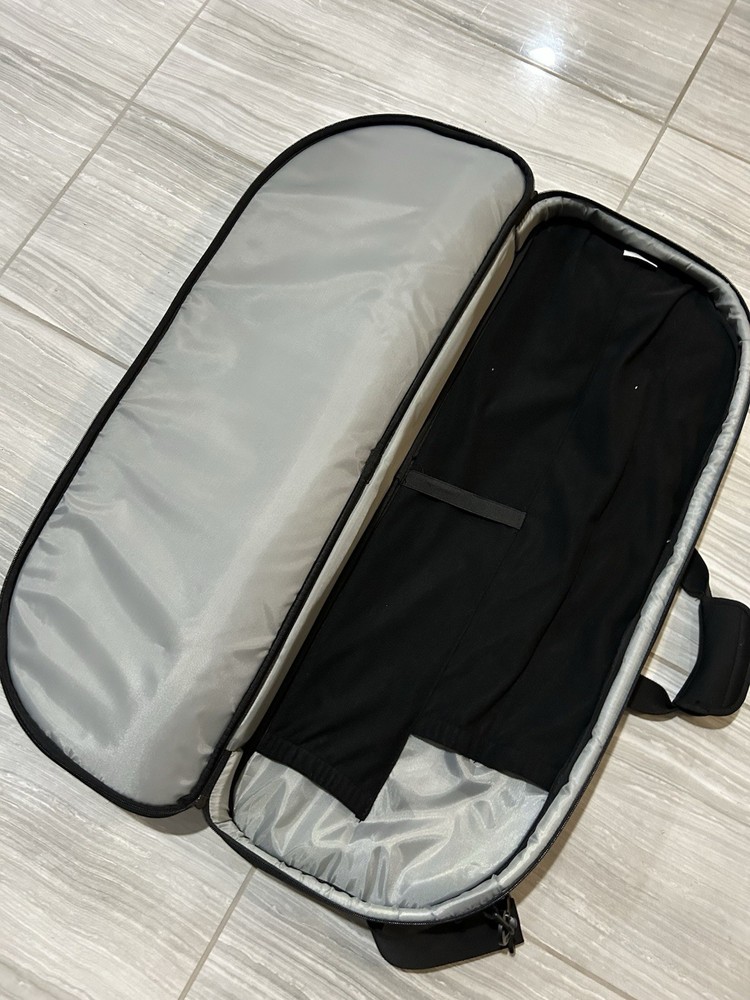 Legend Take Down Case 60" String Black/White with Arrows and More!