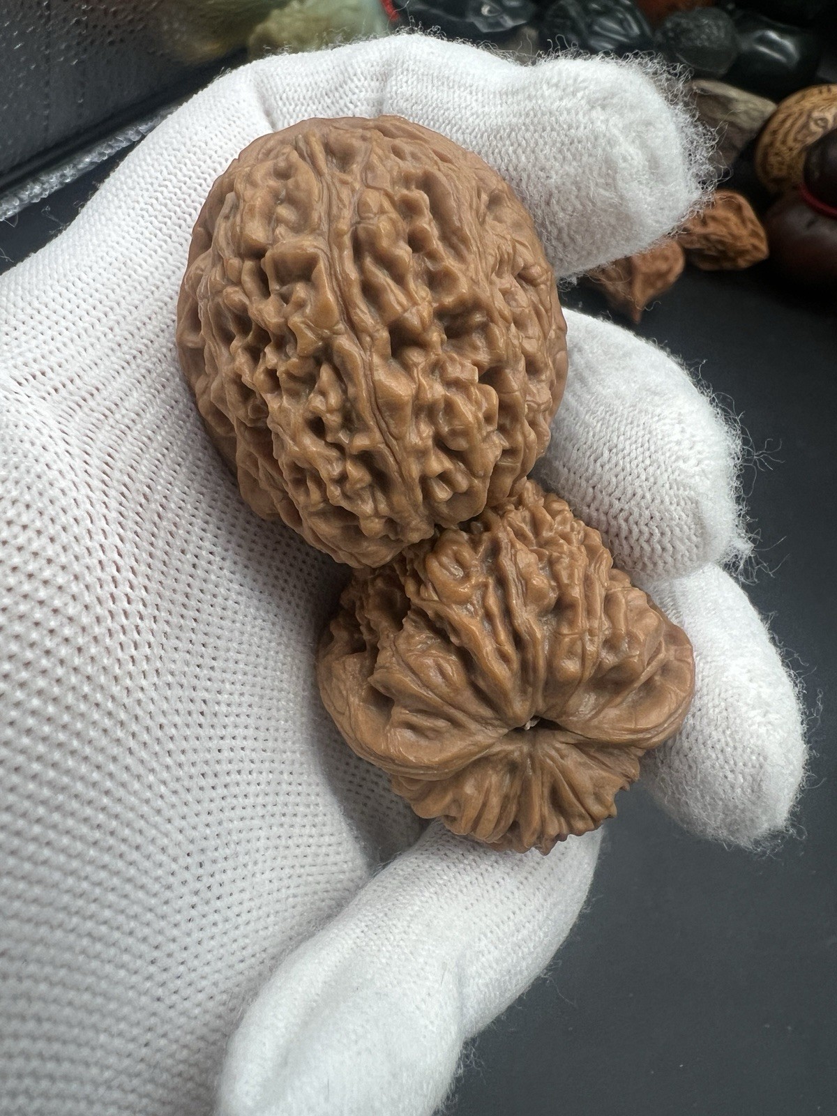 Pair of Match Chinese Health Walnut Collection36×38×36.5mm 精配文玩核桃～闷尖涿鹿南疆石