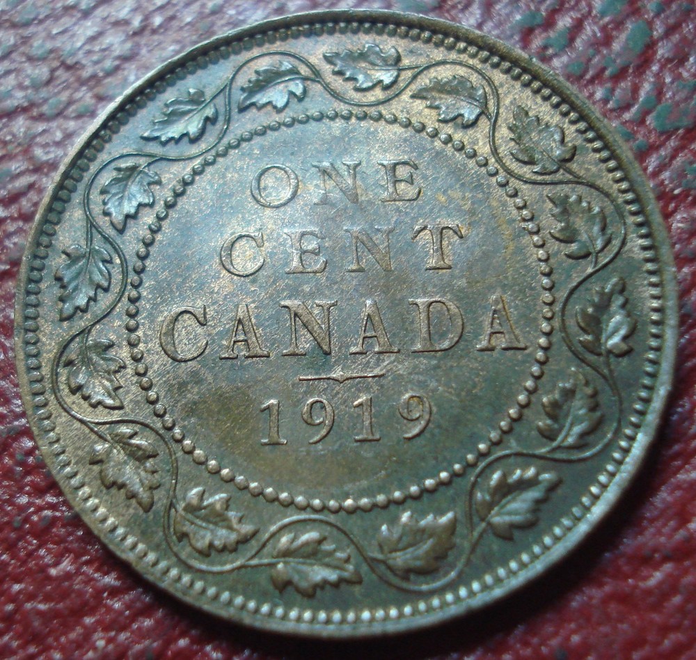 1919 CANADA LARGE CENT IN VF-EF CONDITION