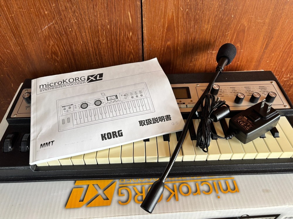 Korg Microkorg XL Analog Modeling Synthesizer / Vocoder w/ box