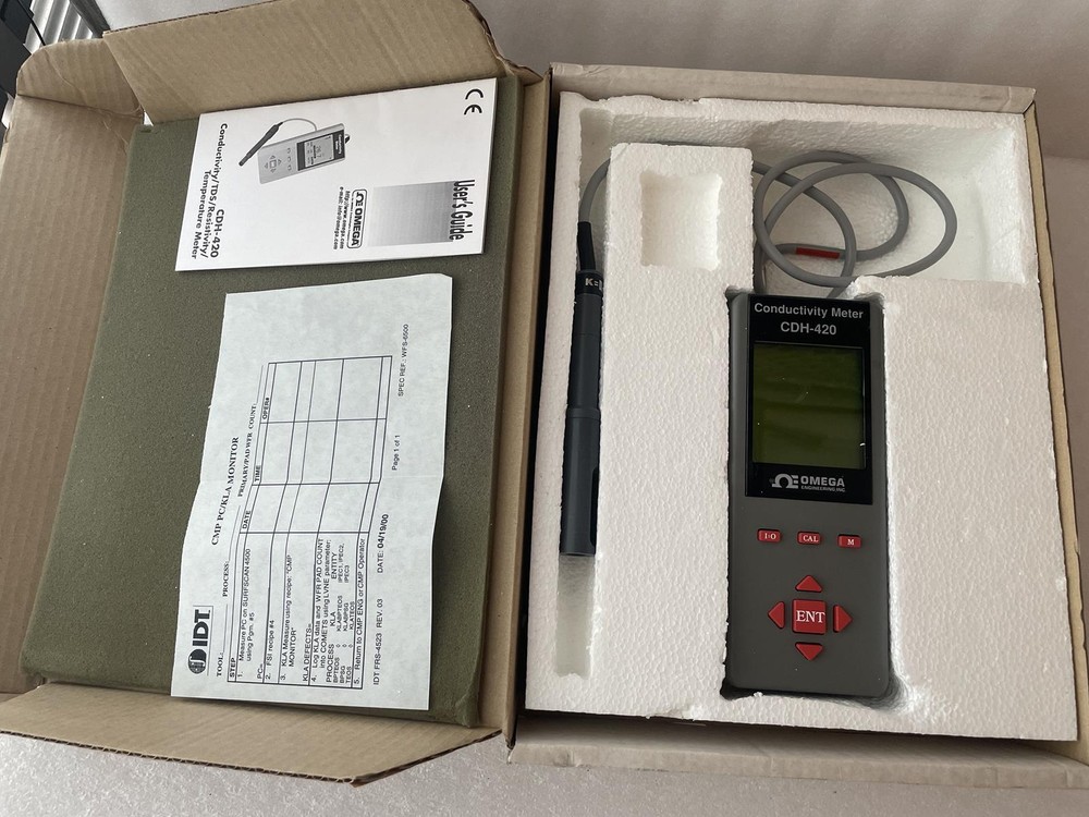 OMEGA CDH-420 CONDUCTIVITY METER