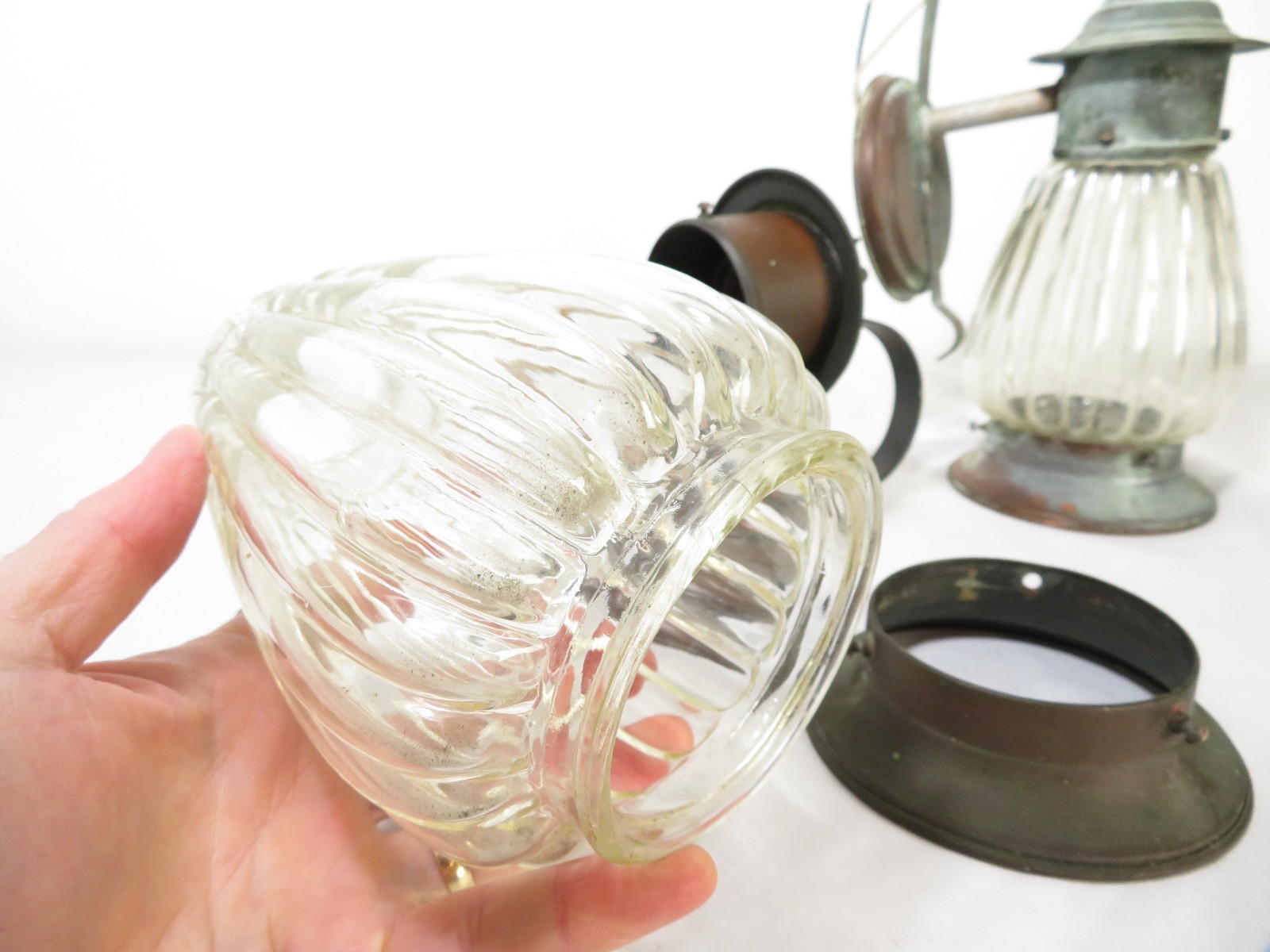 ANTIQUE Arts & Crafts COPPER TUDOR PORCH WALL SCONCE LAMP LIGHT PAIR Lantern