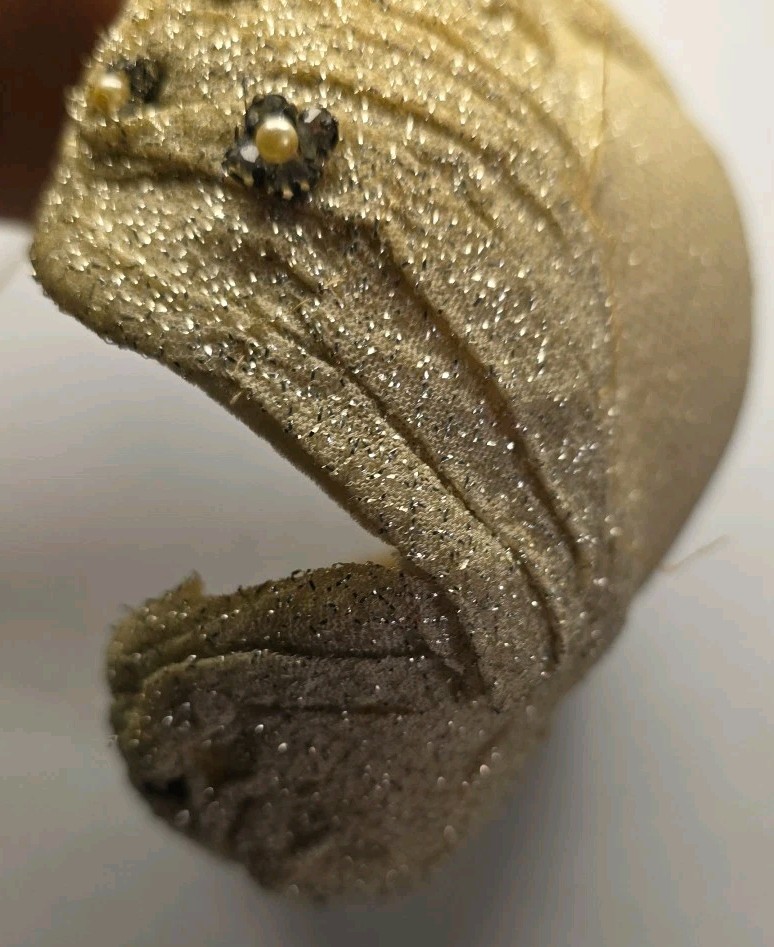 Vintage Womens Dress Hat With Charms