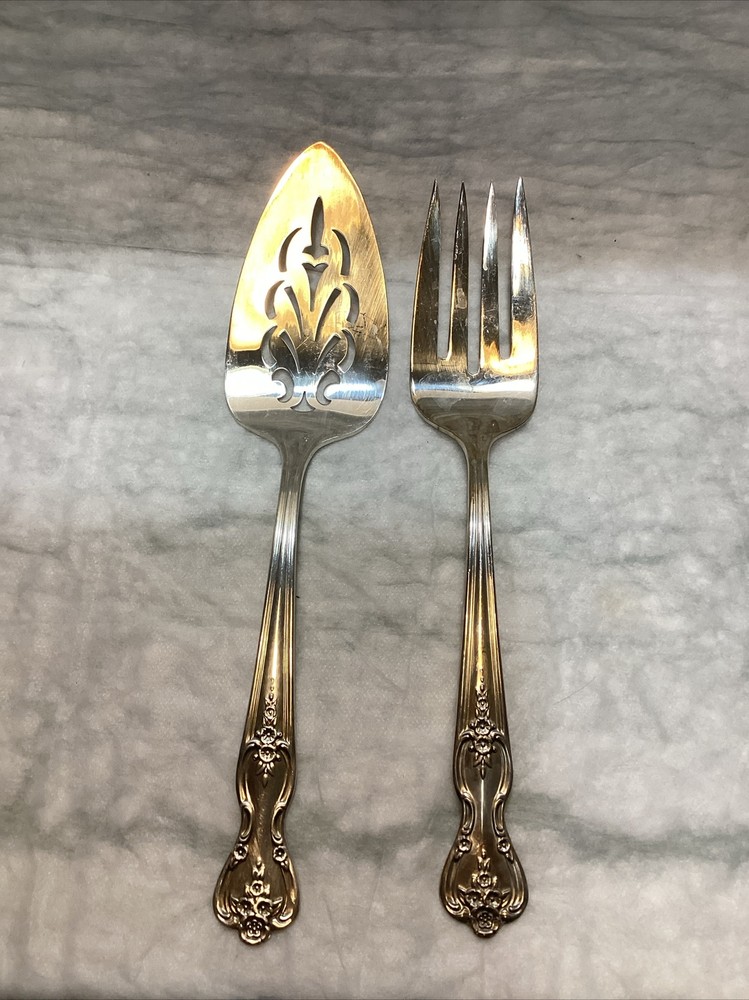 W.M.Rogers Magnolia/Inspiration Pie Server & Cold Meat Fork