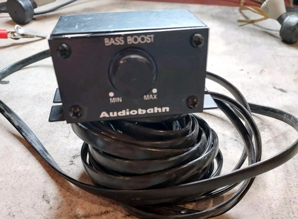 Bass Boost Remote Control With 6 Pin Connection By Audiobahn