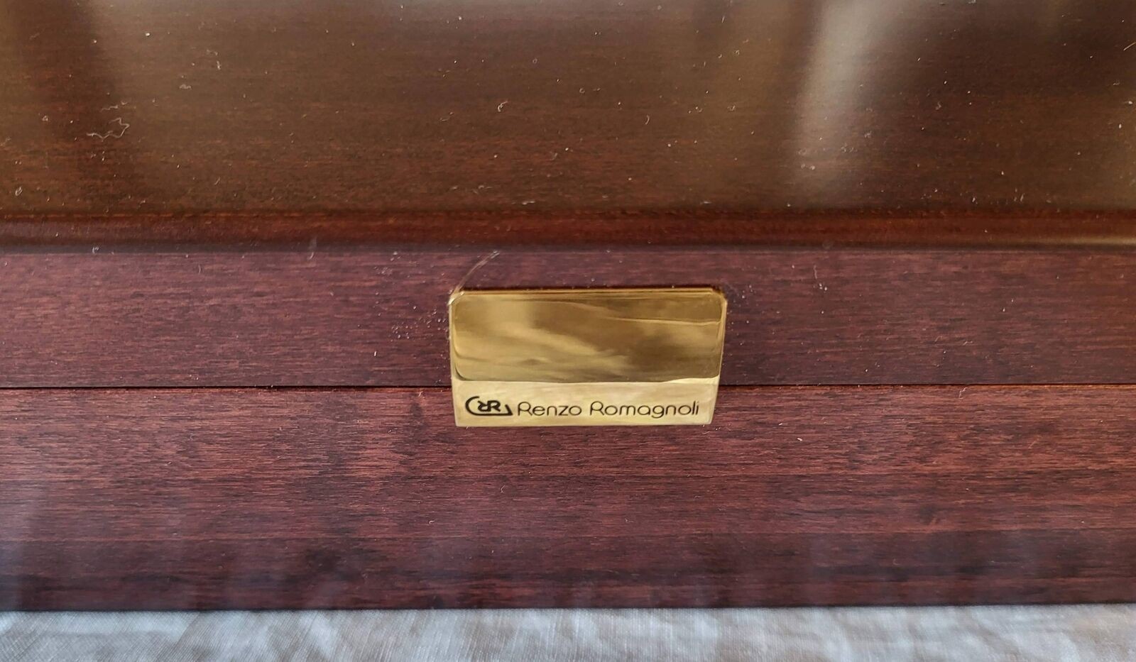 Renzo Romagnoli Solid Mahogany Roulette Wheel Case Set - Retired and Rare Unused