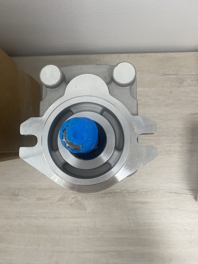 Hydraulic Pump TY67120-30520-71