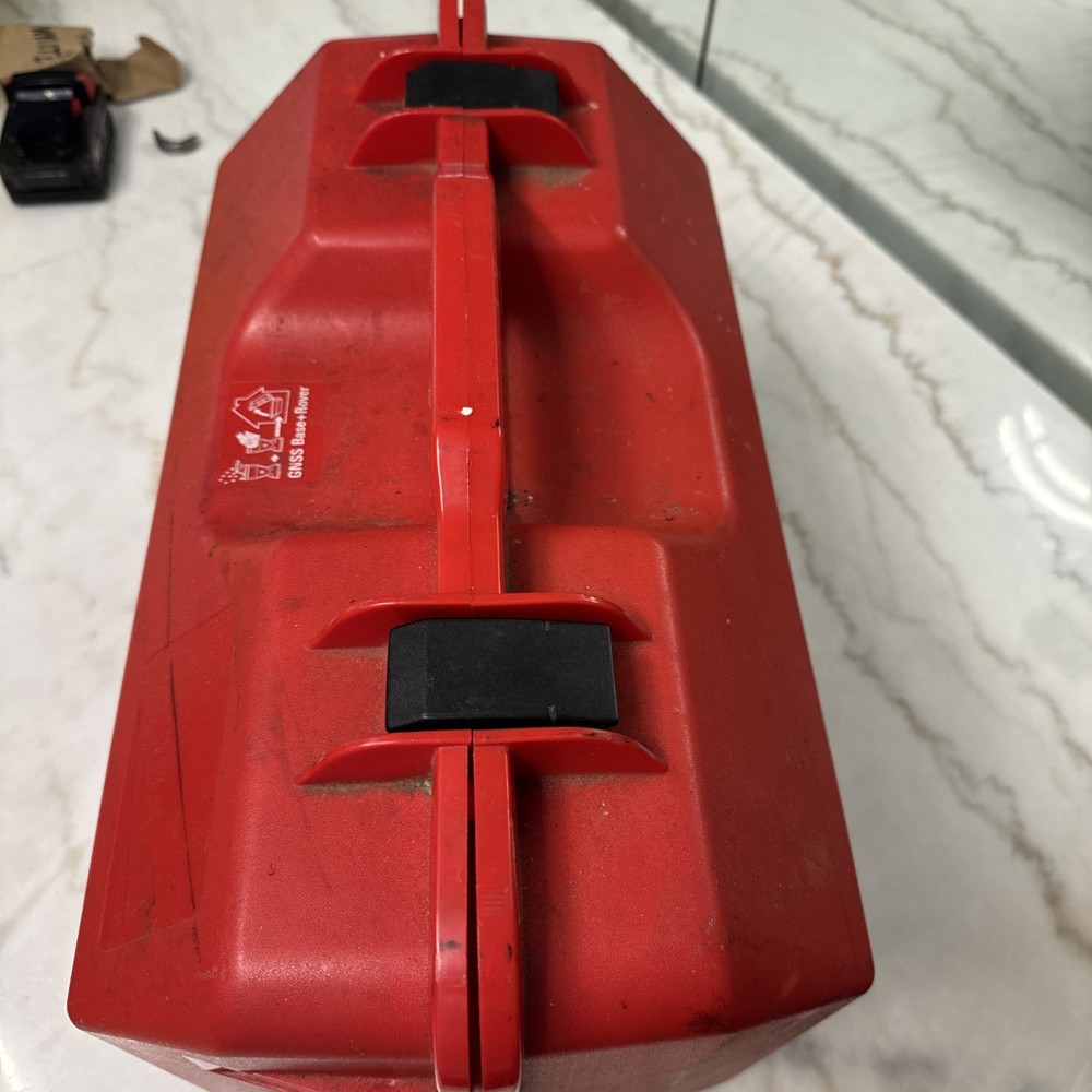 Leica GPS GS08 and CS15 controller no battery’s