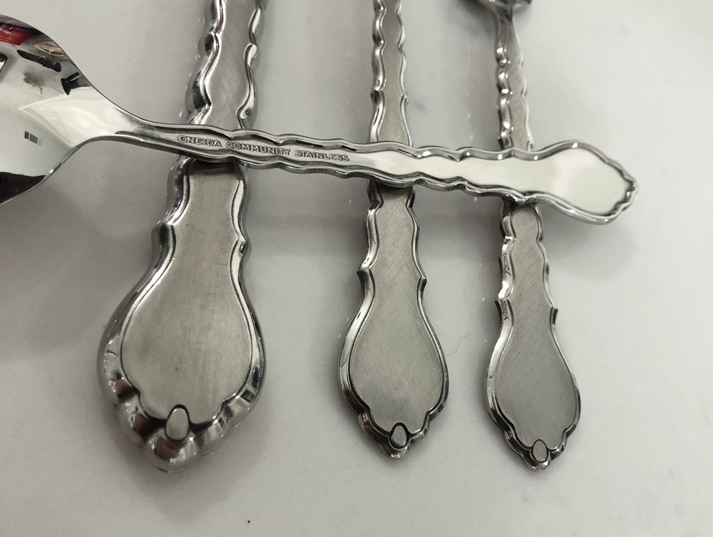 * ONEIDA - CELLO * Community * Silverware  * YOU CHOOSE * - STAINLESS FLATWARE