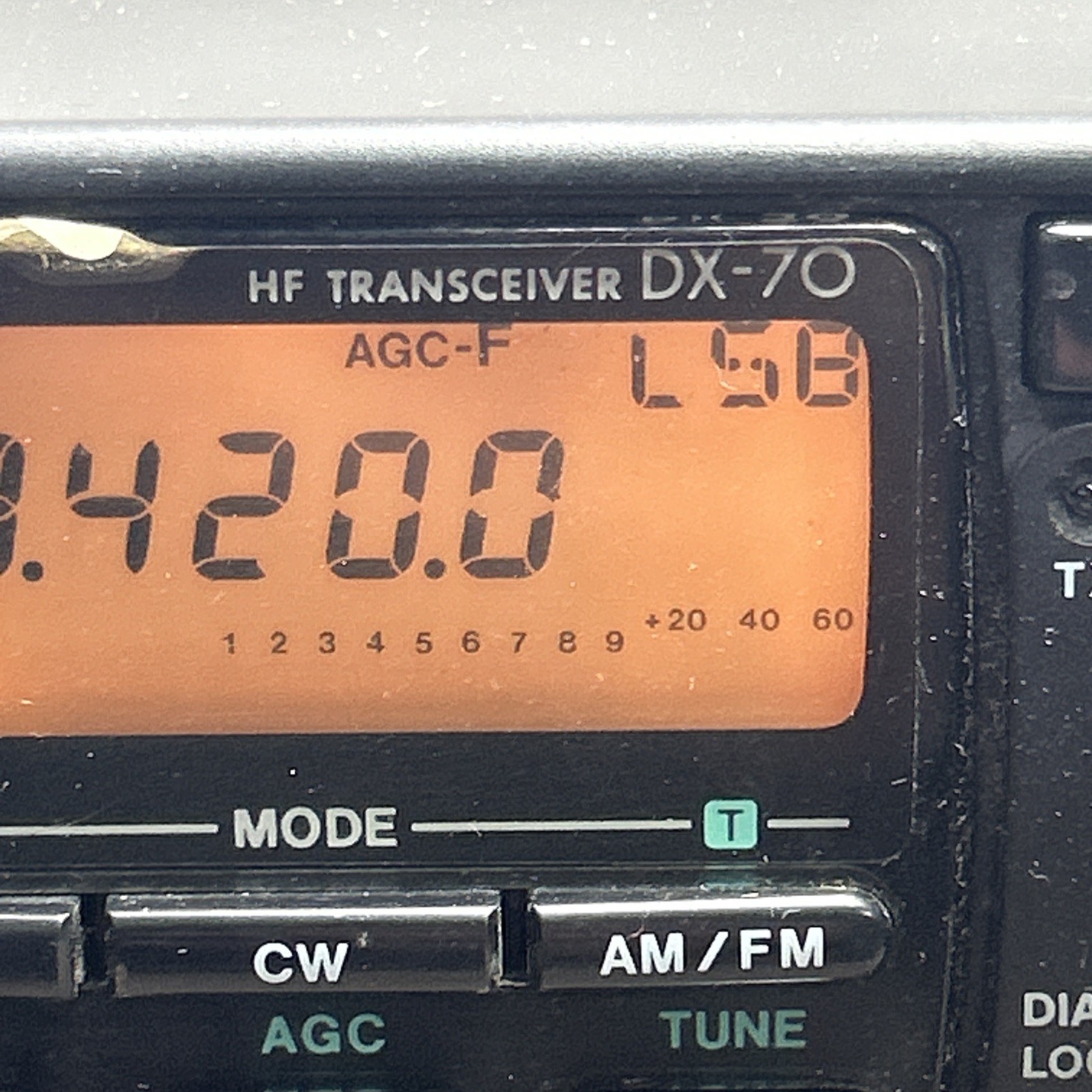 Alinco DX-70 Amateur Ham Radio Transmitter Transceiver With Microphone OEM