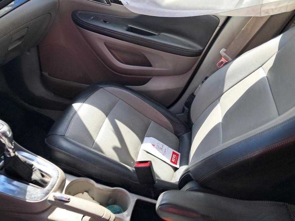 ENCORE 2013 Glove Box 4829564
