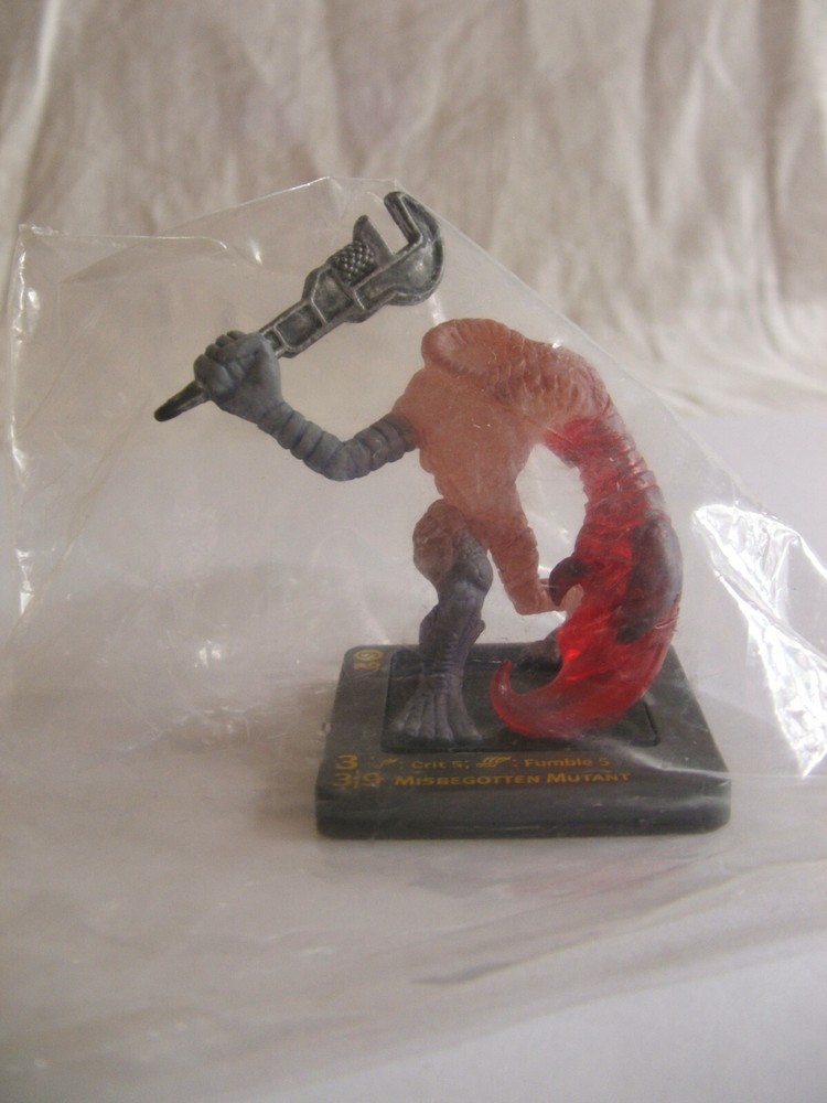 (Sealed) Dreamblade Figure : Misbegotten Mutant (Base Set, Uncommon, #41)
