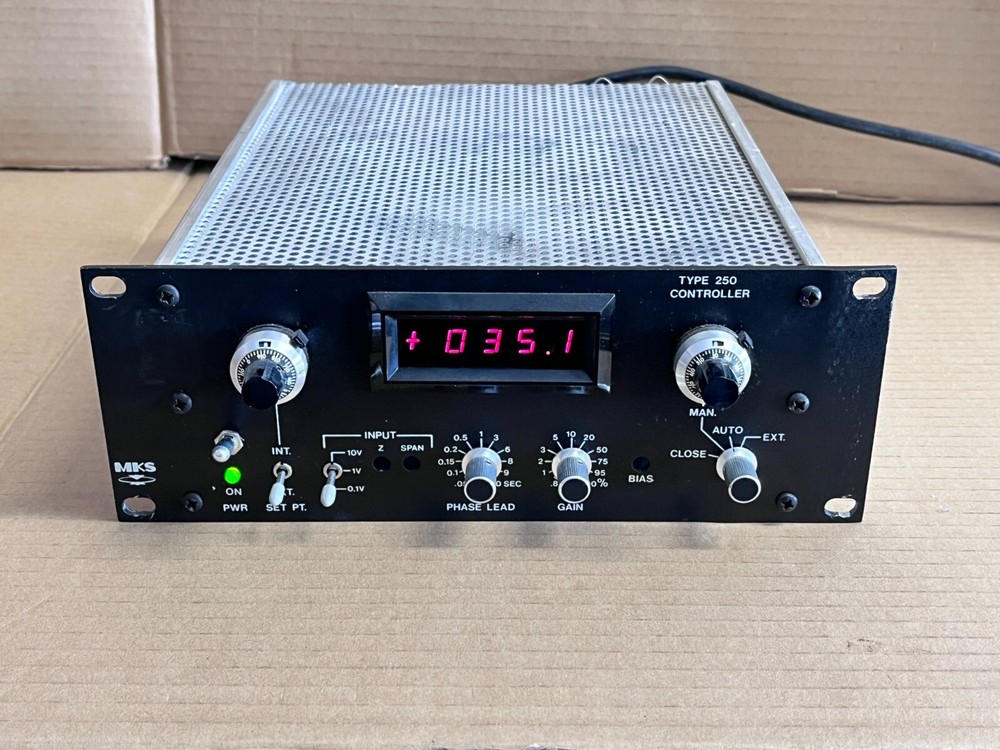 MKS Instruments 250C-1-D-SP Pressure Flow Controller Type 250 250C