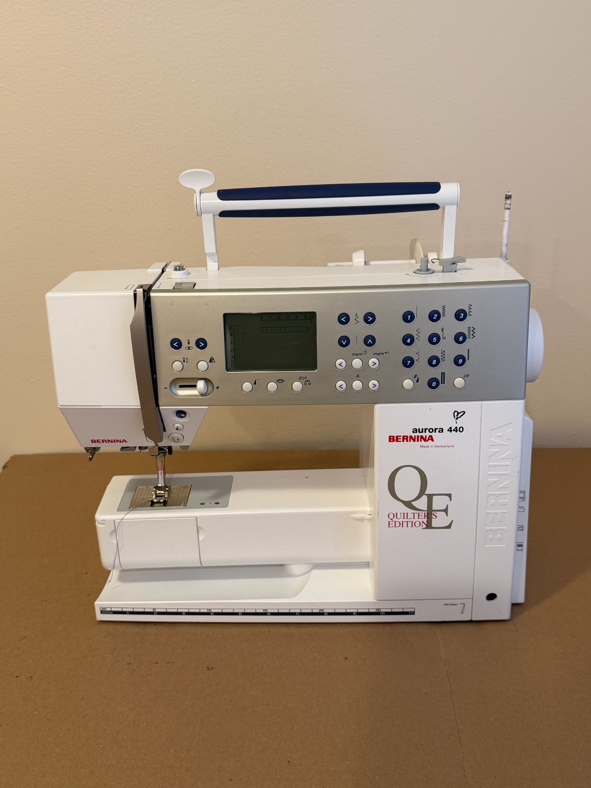 Bernina Aurora 440 QE computerized, embroidery sewing machine