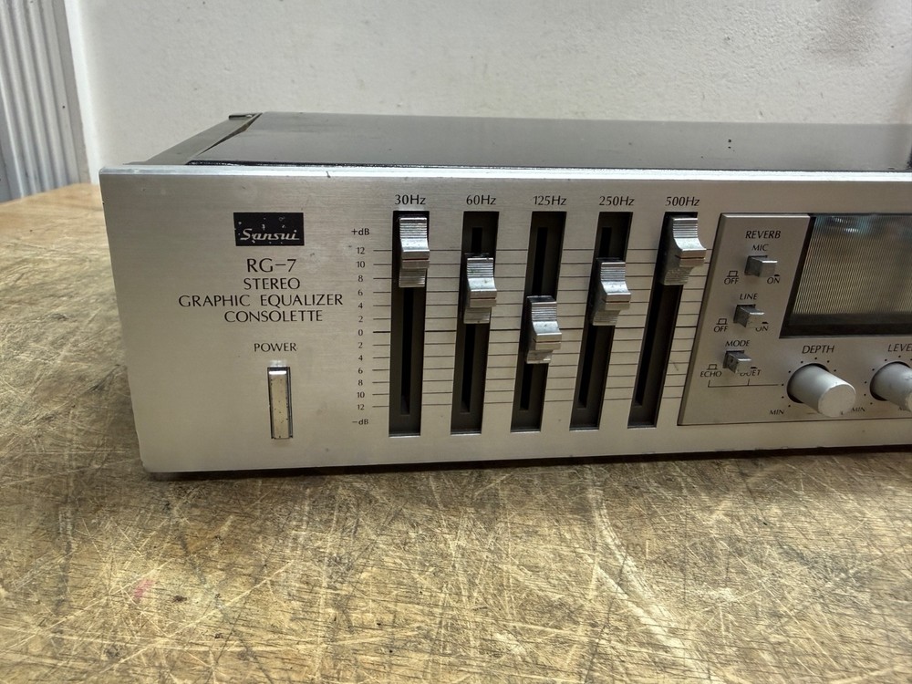 SANSUI RG-7 Stereo Graphic Equalizer
