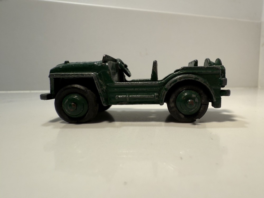 Dinky 674 Austin Chump