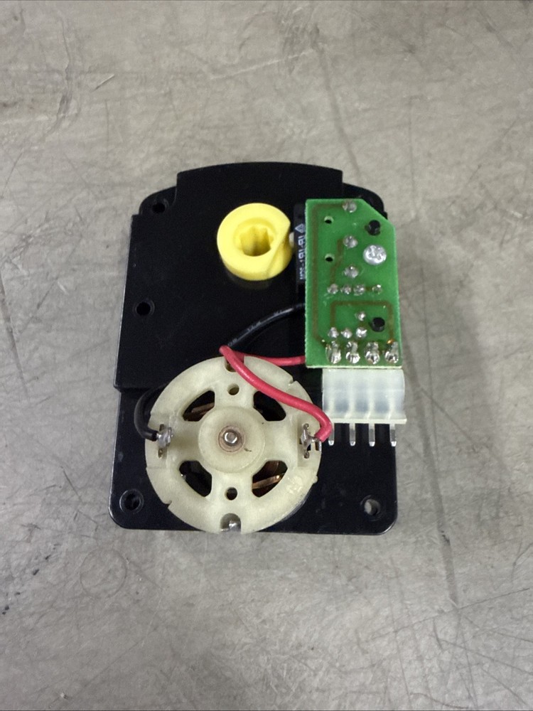 Singnature Infinity Snack Vending Machine Single Drive Selection Vend Motor