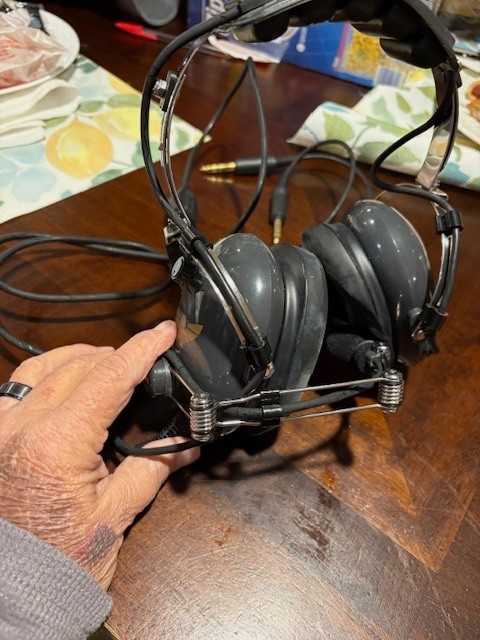 Aviation Communications Headset Model AC-200