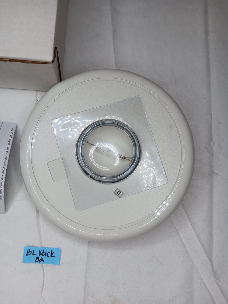 Edwards Signaling GCWN-VMC Standard Range Multi-Candela Ceiling Strobe