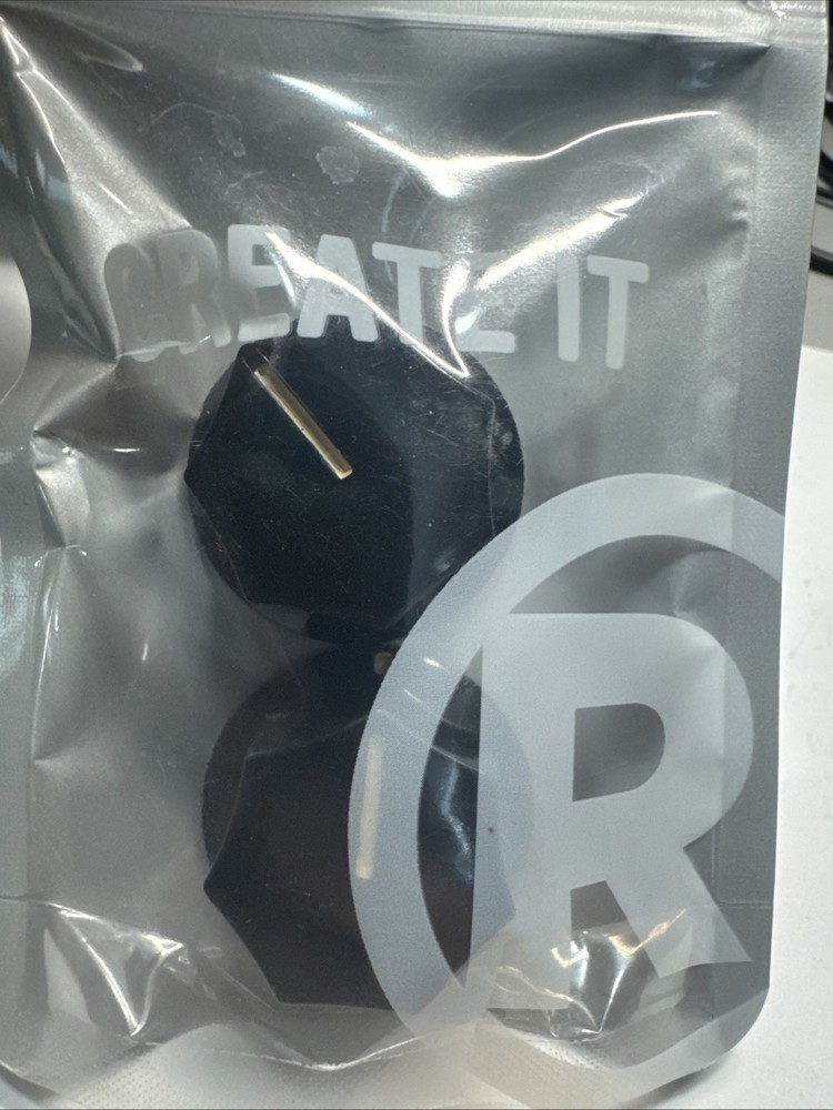 2 Pack Radio Shack 1-5/16” Hexagonal Control Knobs Shaft 274-0407 2740407