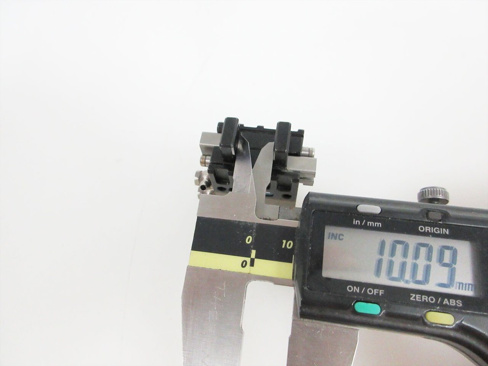 SCHUNK GRIPPER BLOCK PNEUMATIC GRIPPER PARALLEL 2 FINGER MPG FOR SMALL COMPONENT
