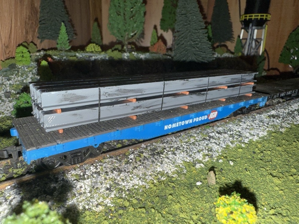 1:87 HO Scale 6” Ibeam Load/Decor - W/ Blk Straps- Short Stack