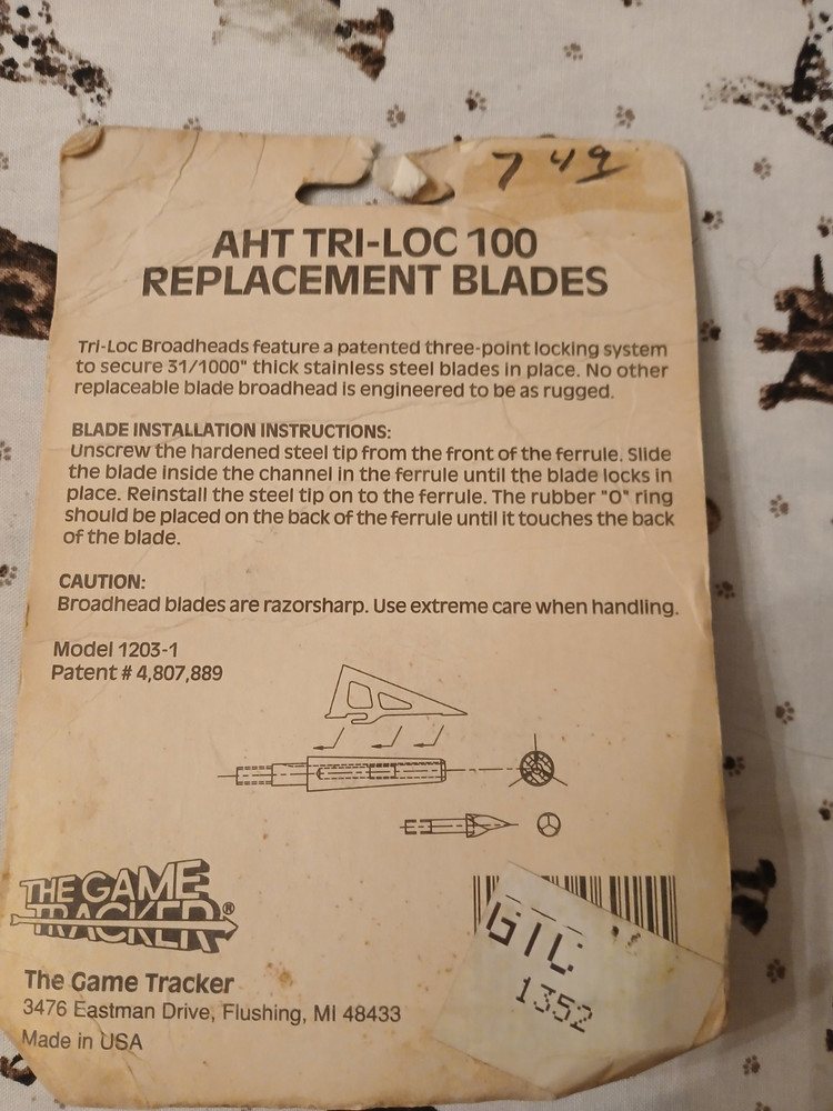 GameTracker Tri-Loc 100 replacement broadhead blades (12)