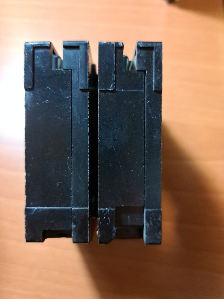 BRYANT CIRCUIT BREAKER2P, 100A, TYPE BR2100