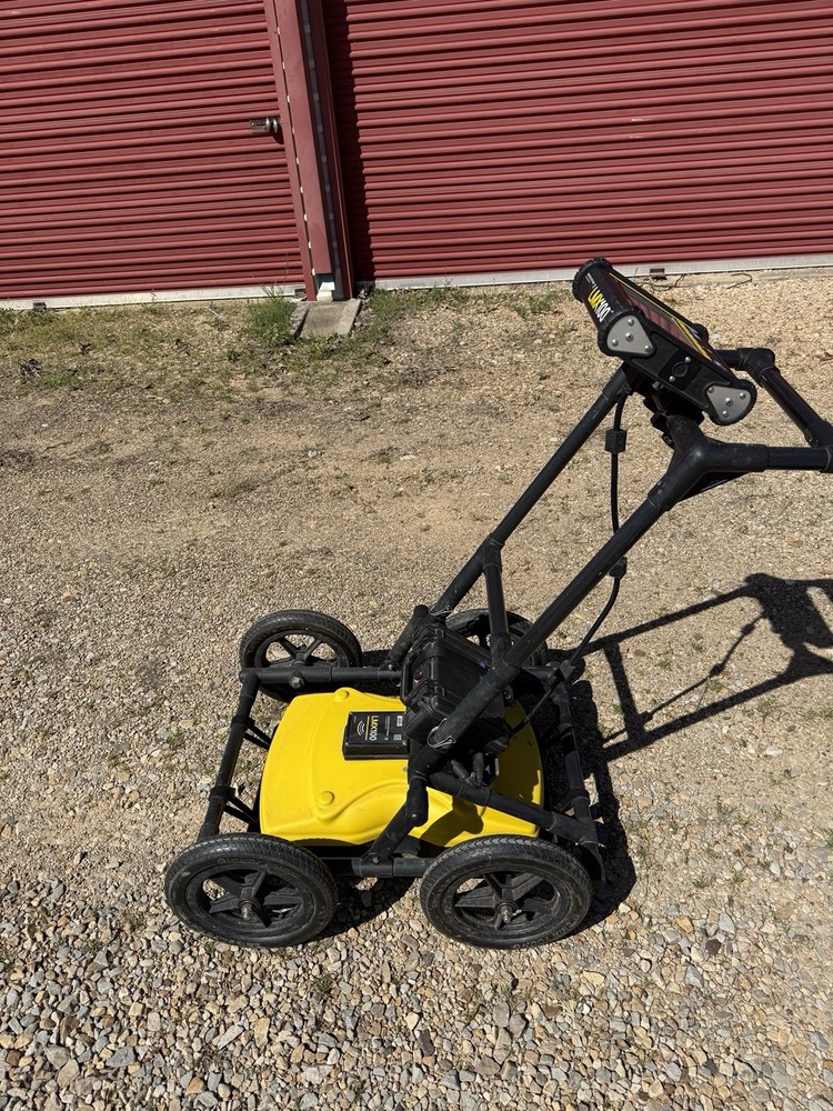Radiodetection LMX100 Locator for Cable & Pipe Detection