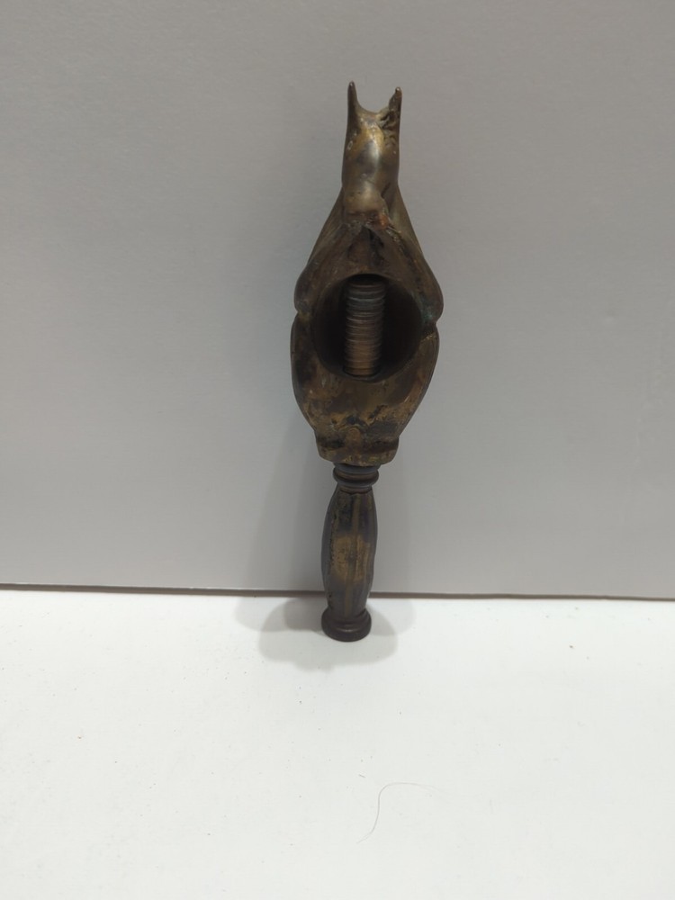 Beautiful Vintage Brass Or Bronze Squirrel Nut Cracker🔥🔥🔥🔥