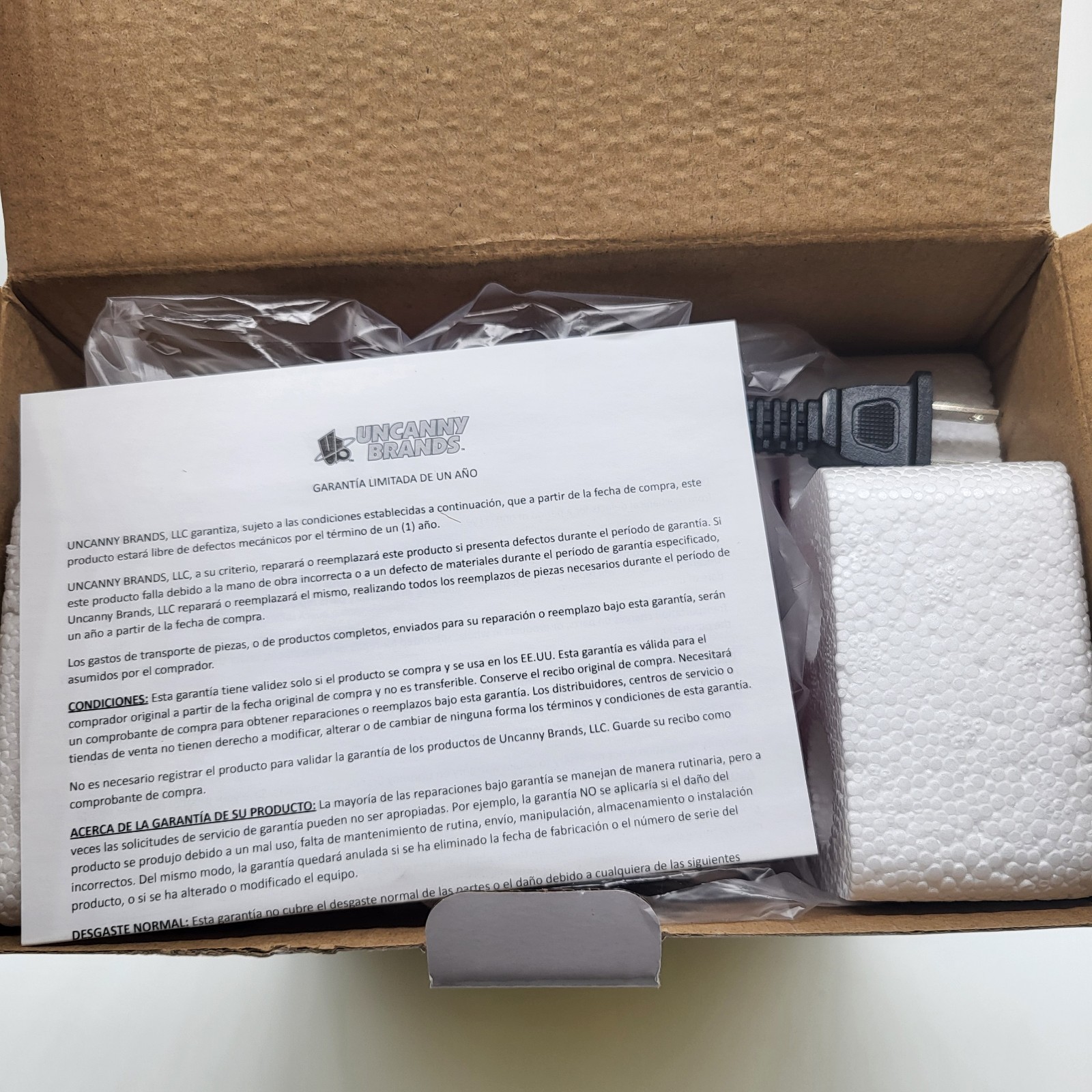 Sesame Street Elmo Waffle Maker Easy Cleanup Cook Light Indicator Stylish Design