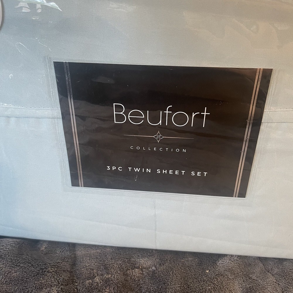 Beaufort Collection 3 pc Twin Sheet Set Light Blue