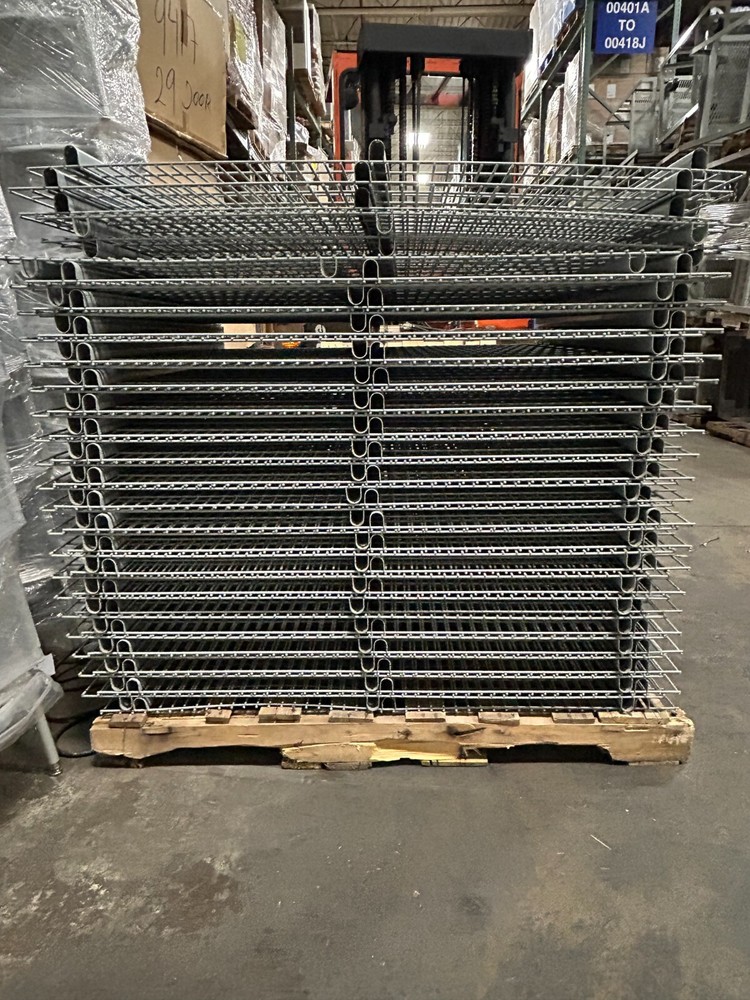 PALLET RACK WIRE DECKING- FLAT FLUSH DECK, 3-CHANNEL, FITS 42" RACKING