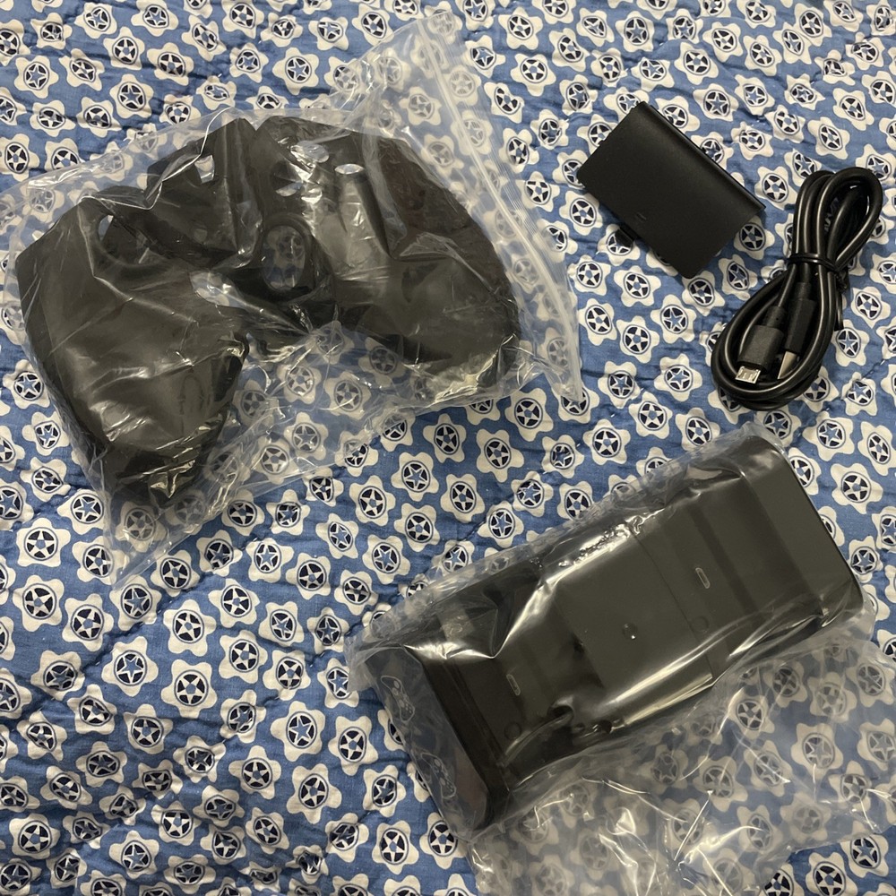 Xbox Dual Controller Charging Pack, 9 In 1 - Open Box, Missing Items NIB