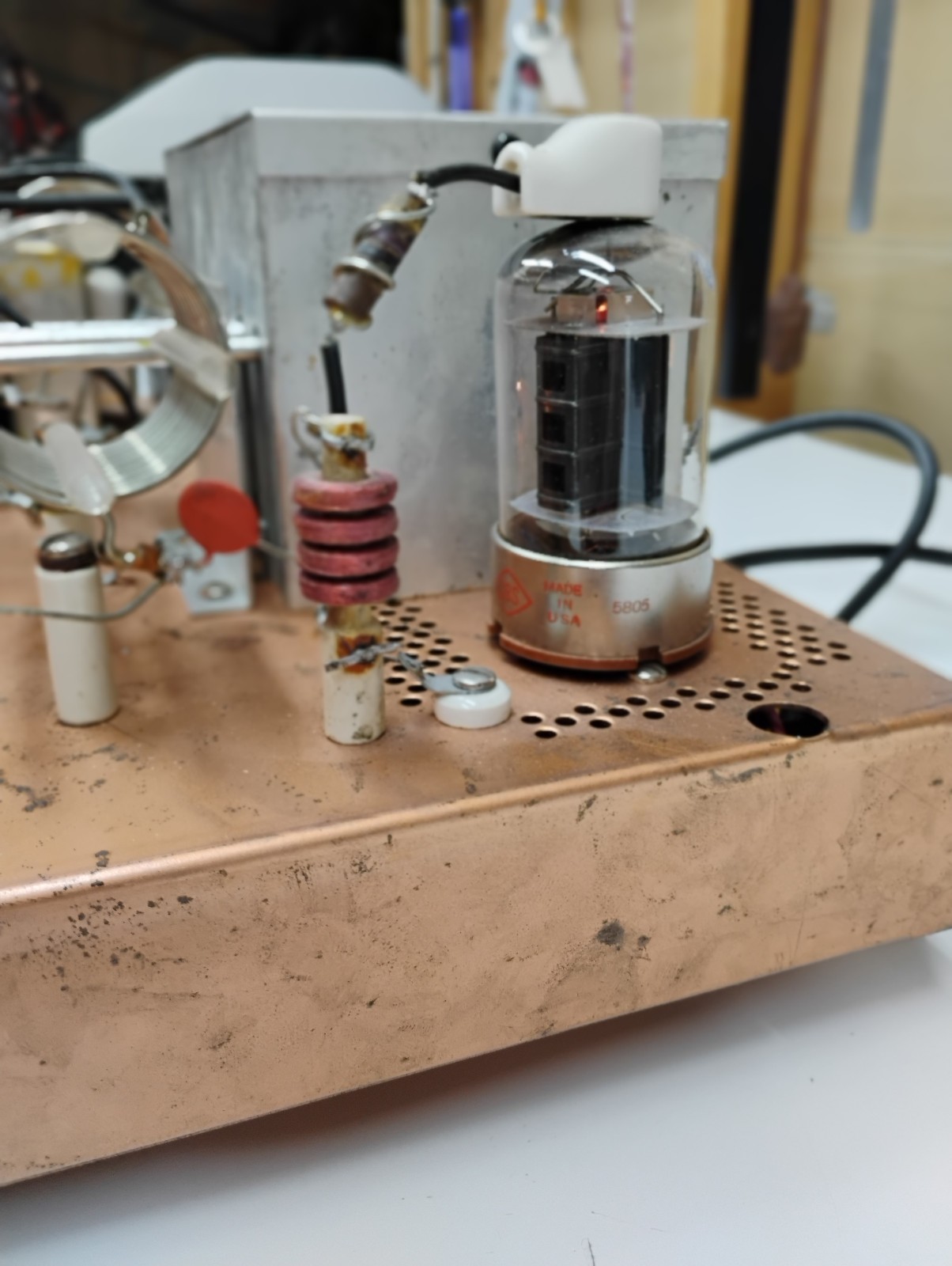 Vintage EICO Model 720 90 Watt CW Amateur Radio Transmitter. Powers Up!