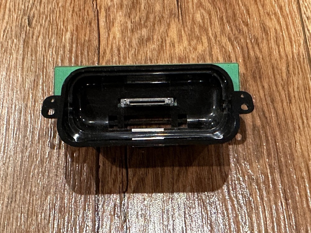 Numark Mixdeck Double Deck Controller ipod Dock Connectro Assembly